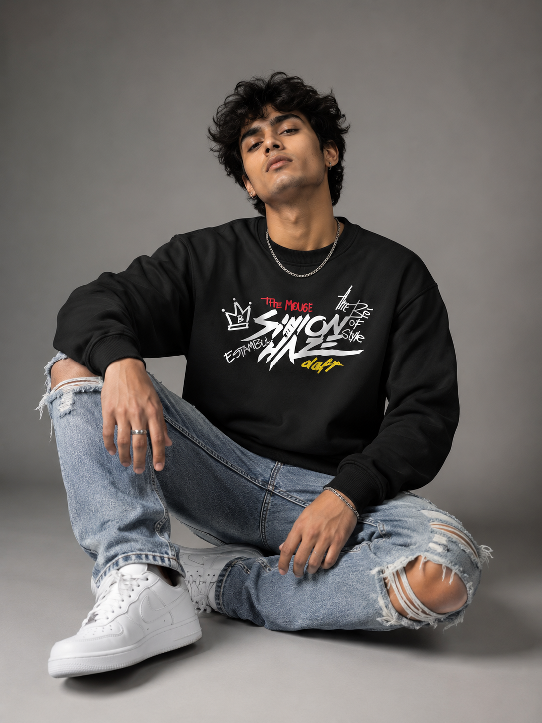 Shinon Haze Black Graphic Sweatshirt