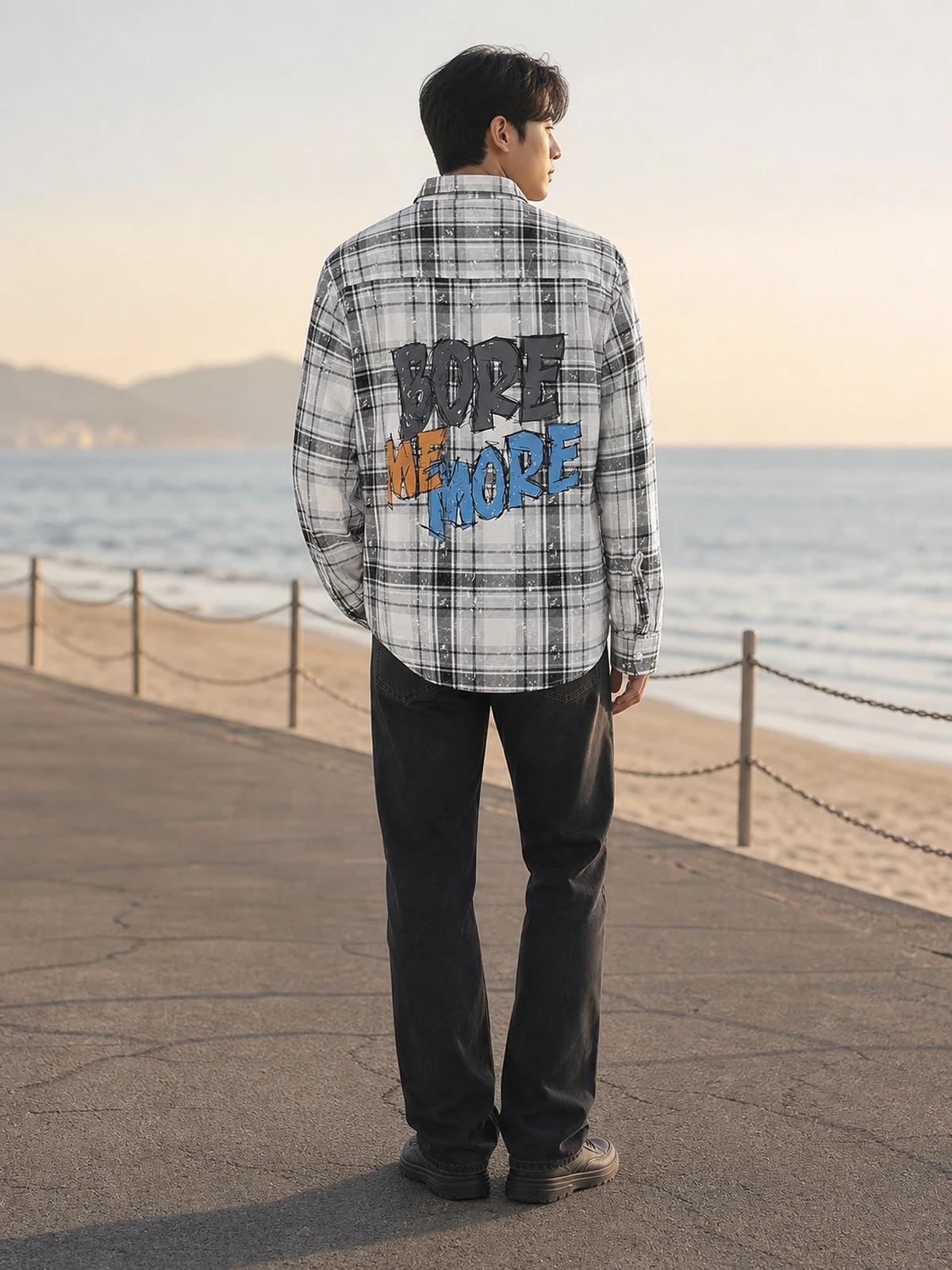 LFOUR37 White & Black Back-Graphic Check Shirt